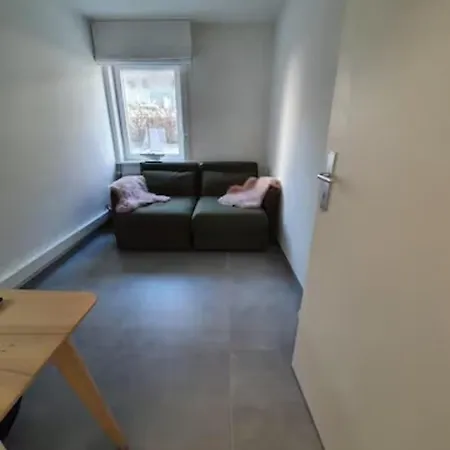 Gezellig Met Tuin En Vlakbij Zee *