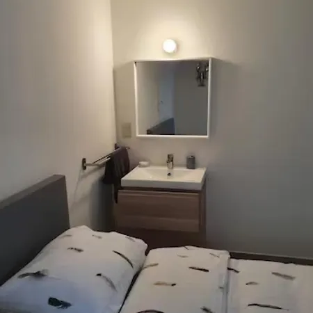 Gezellig Met Tuin En Vlakbij Zee *